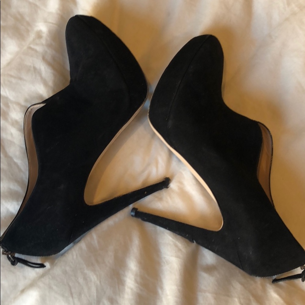 Miu Miu booties with front dip 5-6” heal